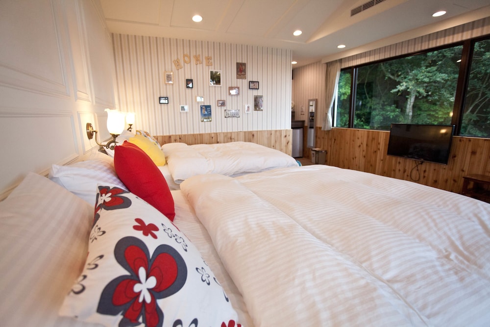 Li Wu Zuo Can B&amp;B 43/71