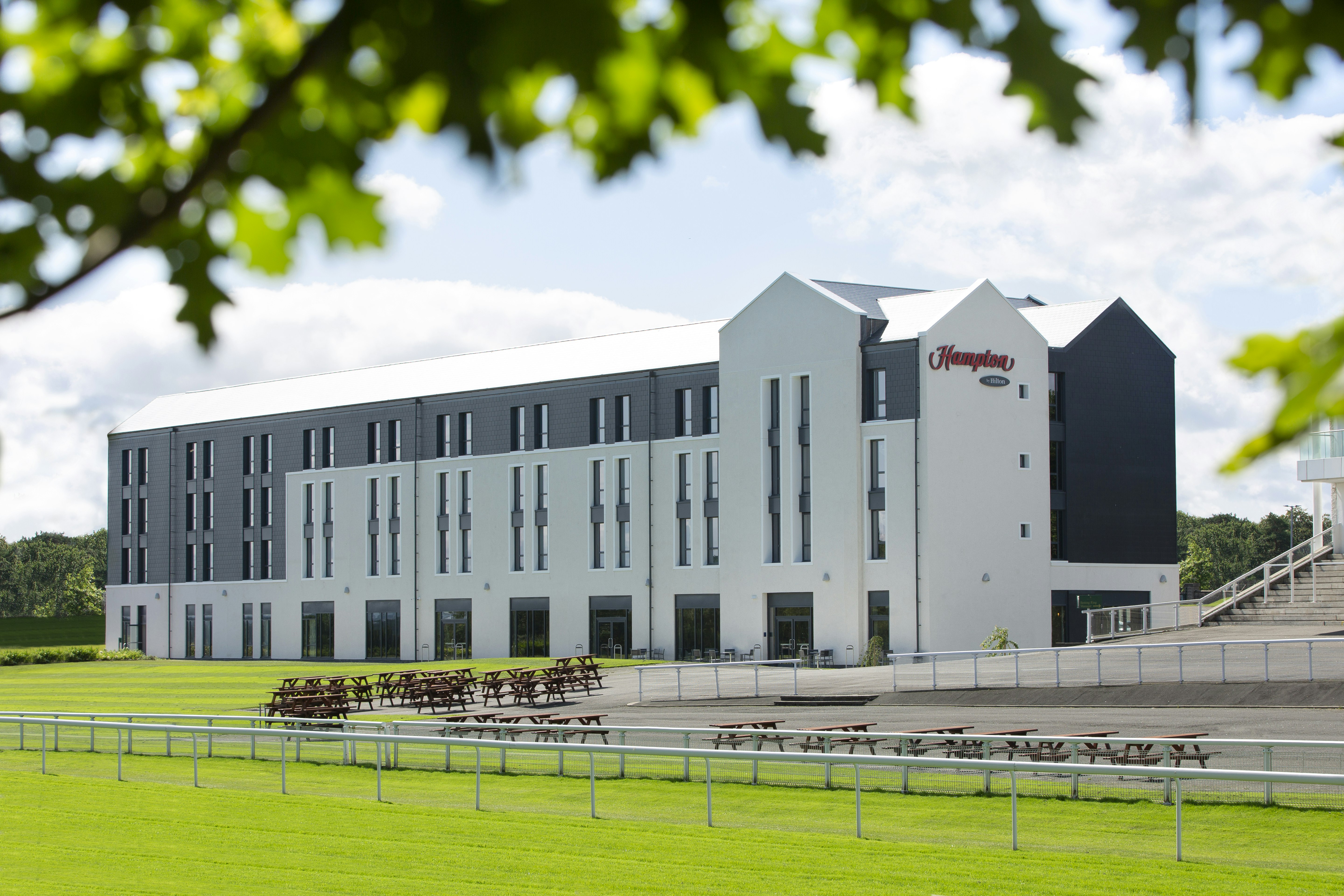 Hampton by Hilton Hamilton Park 5/49