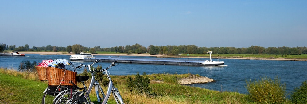 Van Der Valk Zaltbommel-A2 26/72