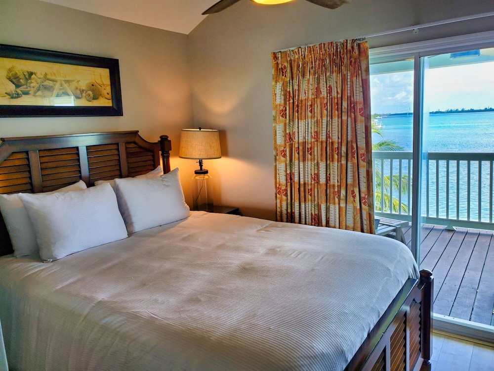 Village at Hawks Cay Villas by KeysCaribbean 24/77