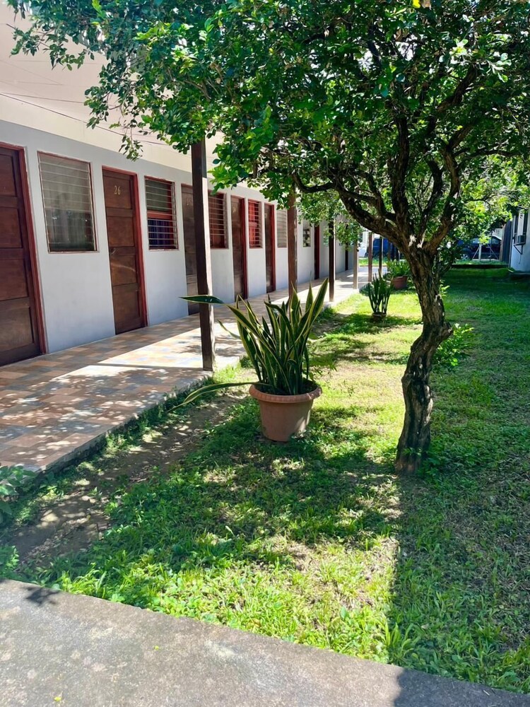 Hotel Guanacaste 25/35