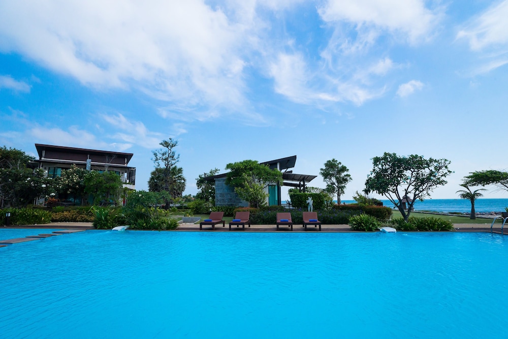 I-TARA RESORT & SPA 3/71