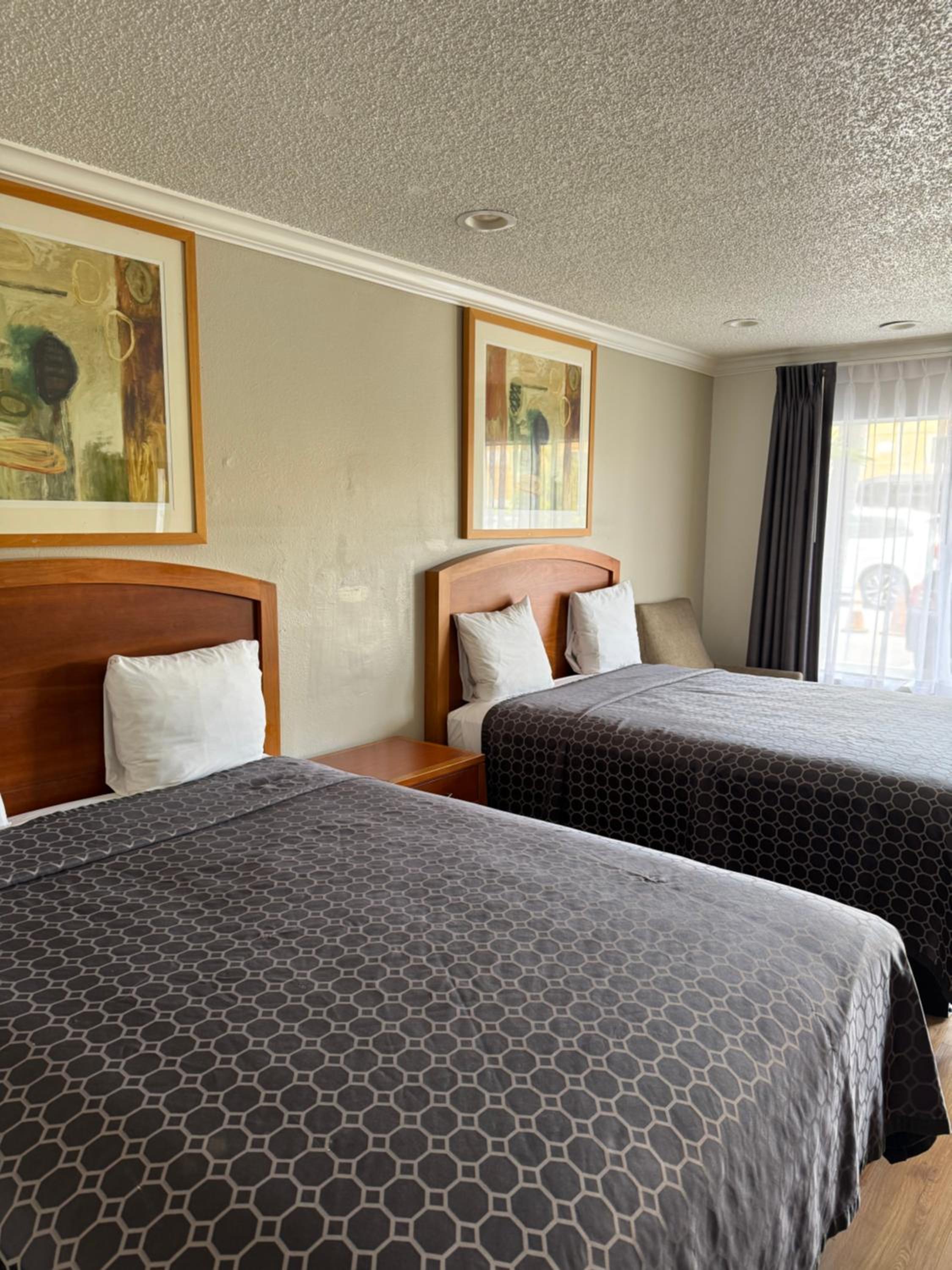 Room, 2 Queen Beds