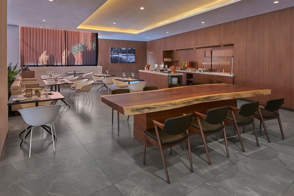 City Express Plus by Marriott San Luis Potosi 38/48