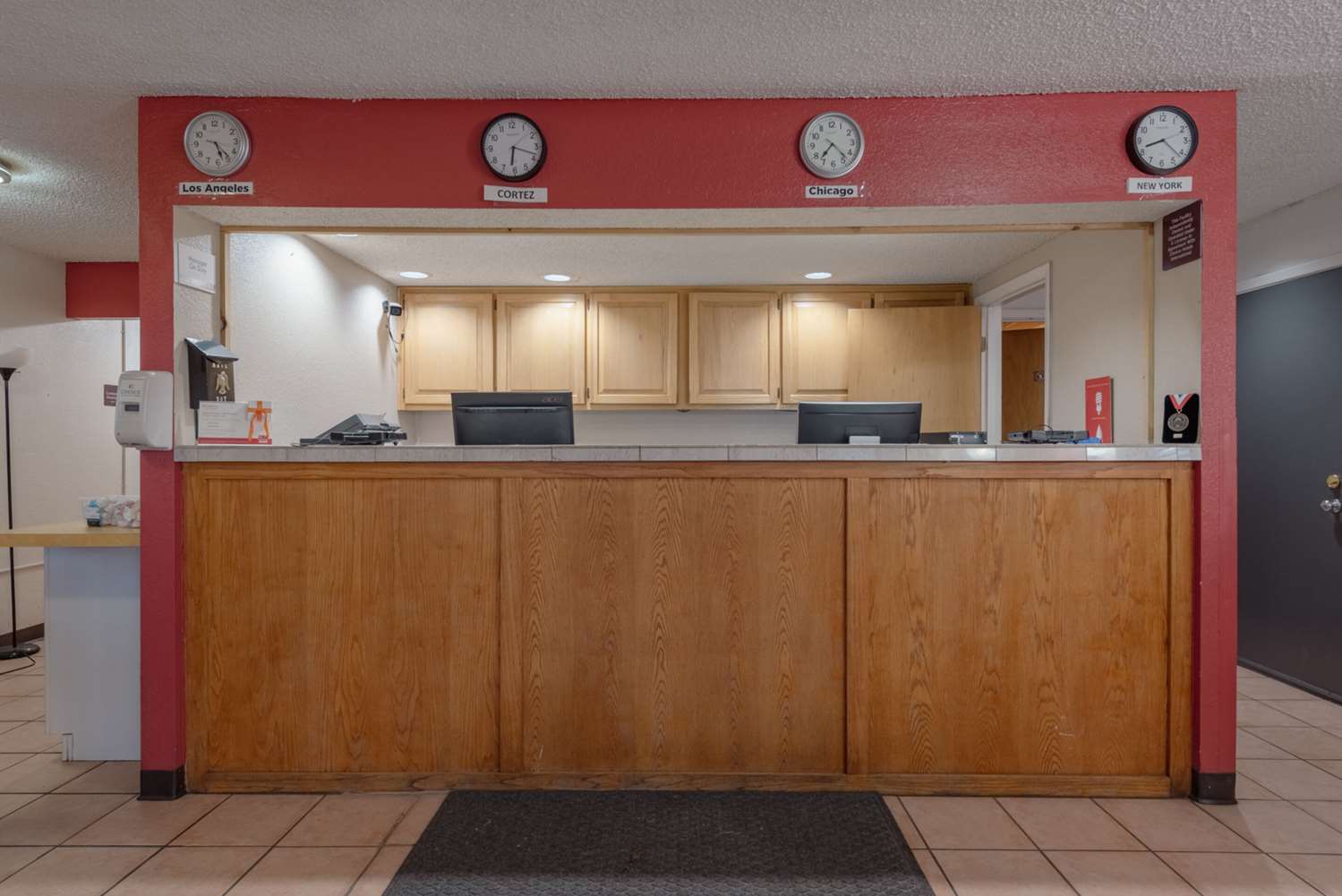 Econo Lodge Cortez near Mesa Verde 5/20