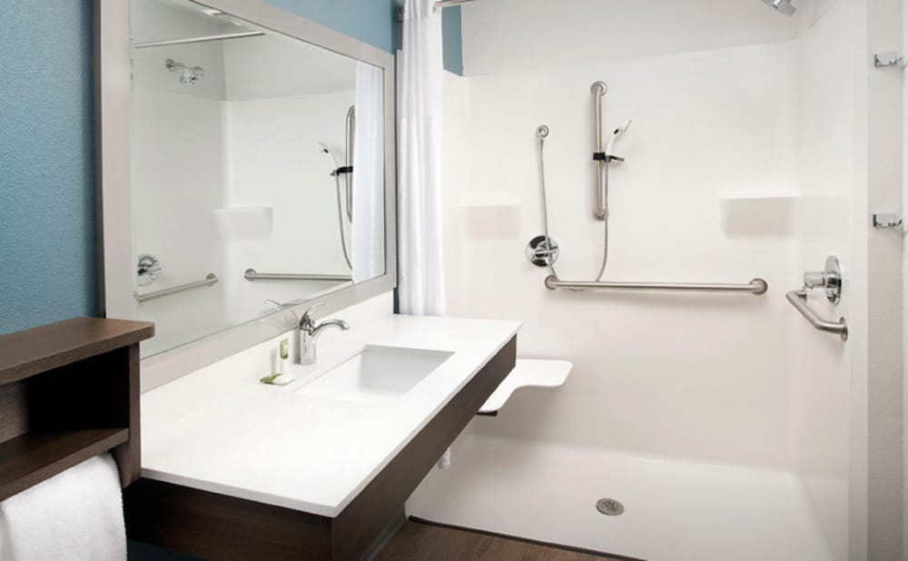 WoodSpring Suites Naples West 19/50