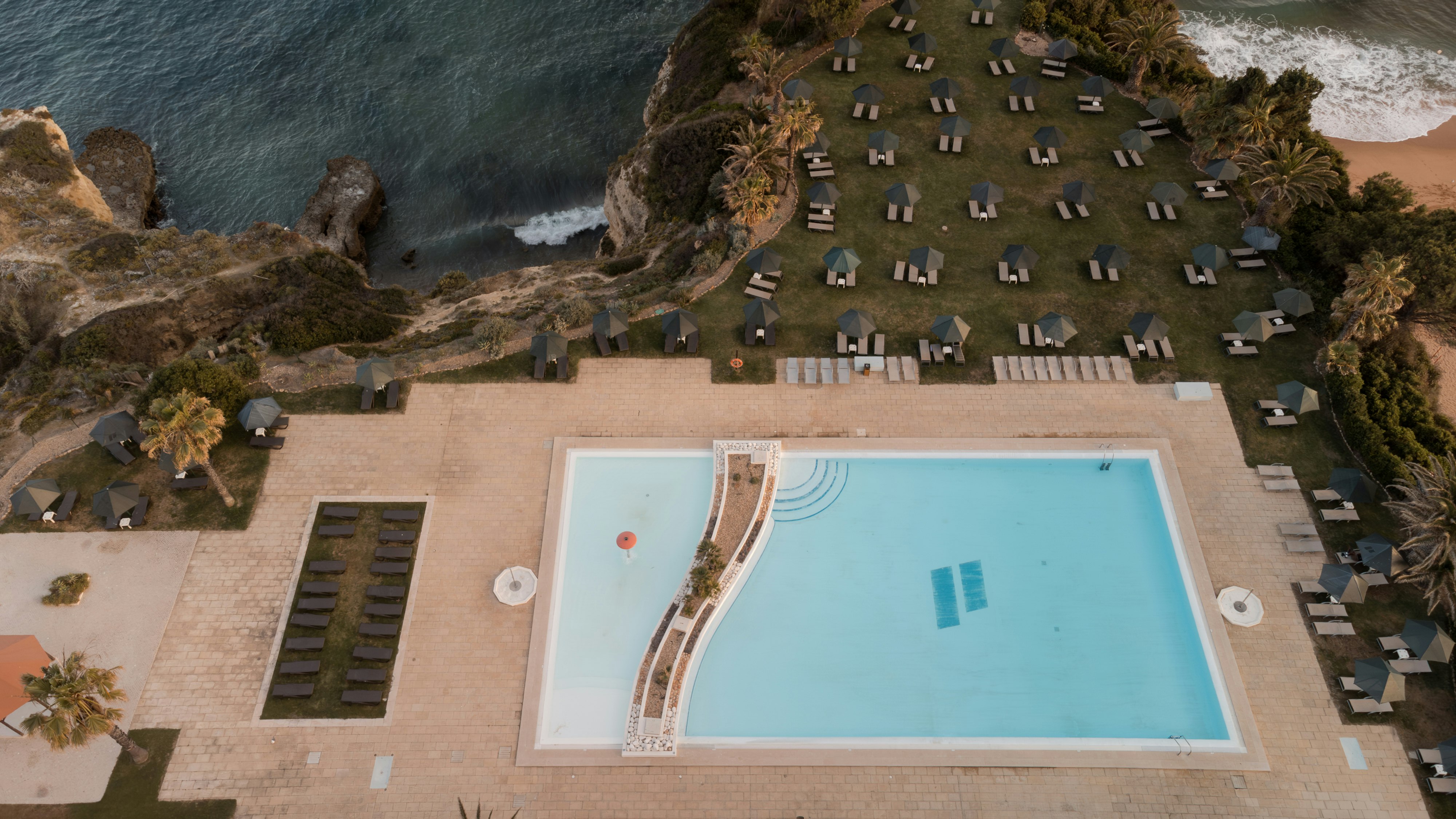 Pestana Viking Beach and Golf Resort 50/83