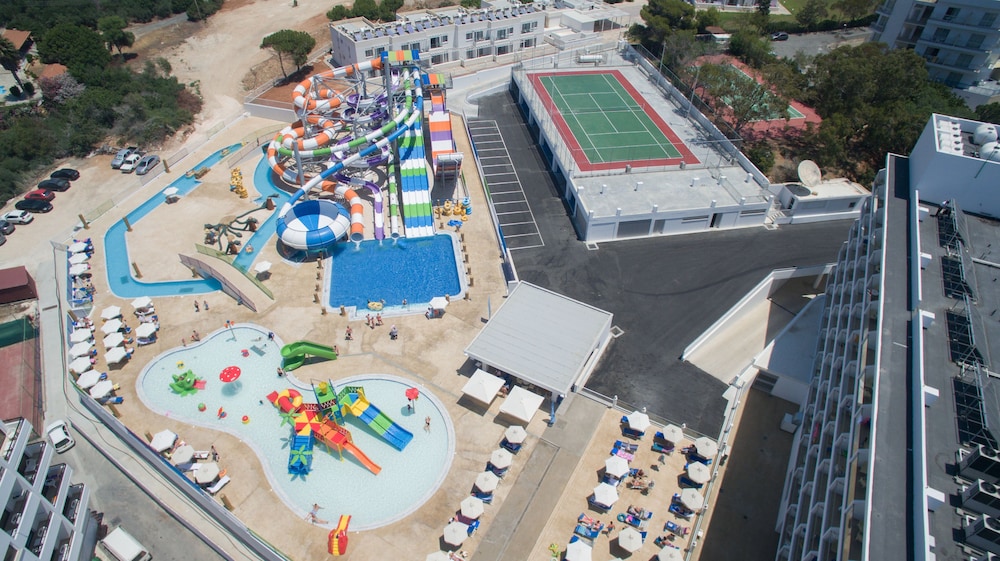 TOFINIS HOTEL 50/54