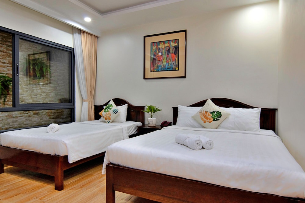 Coral Phu Quoc Hotel 4/18