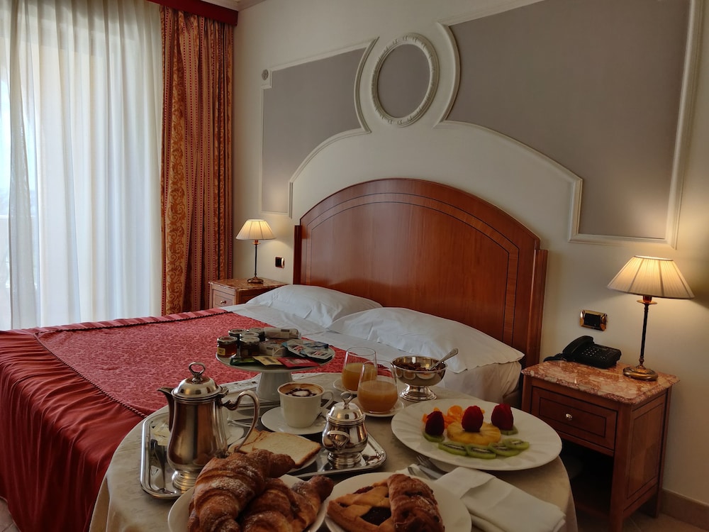 Parco Dei Principi Hotel 63/80