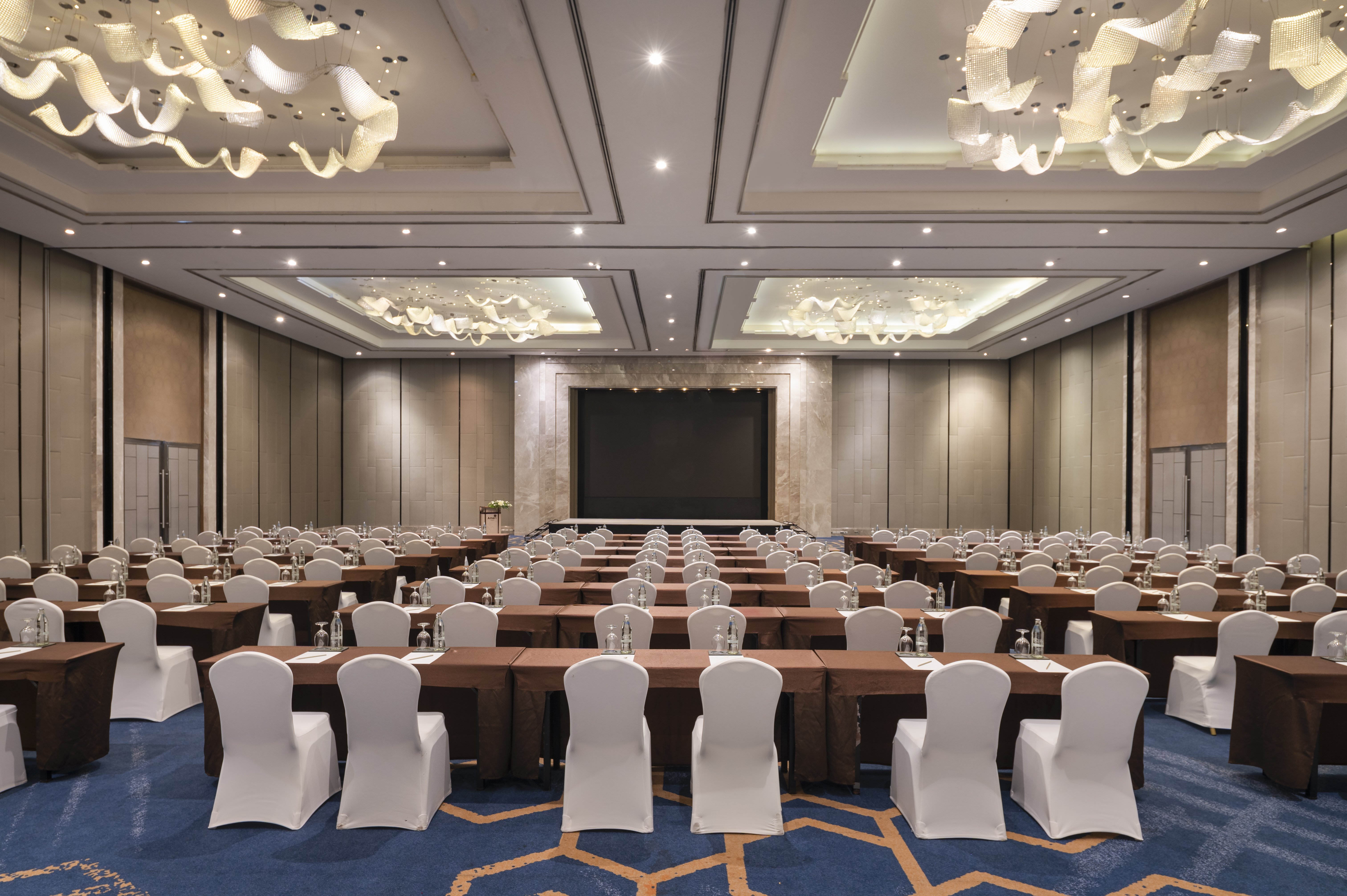 Amari Bangkok 38/50