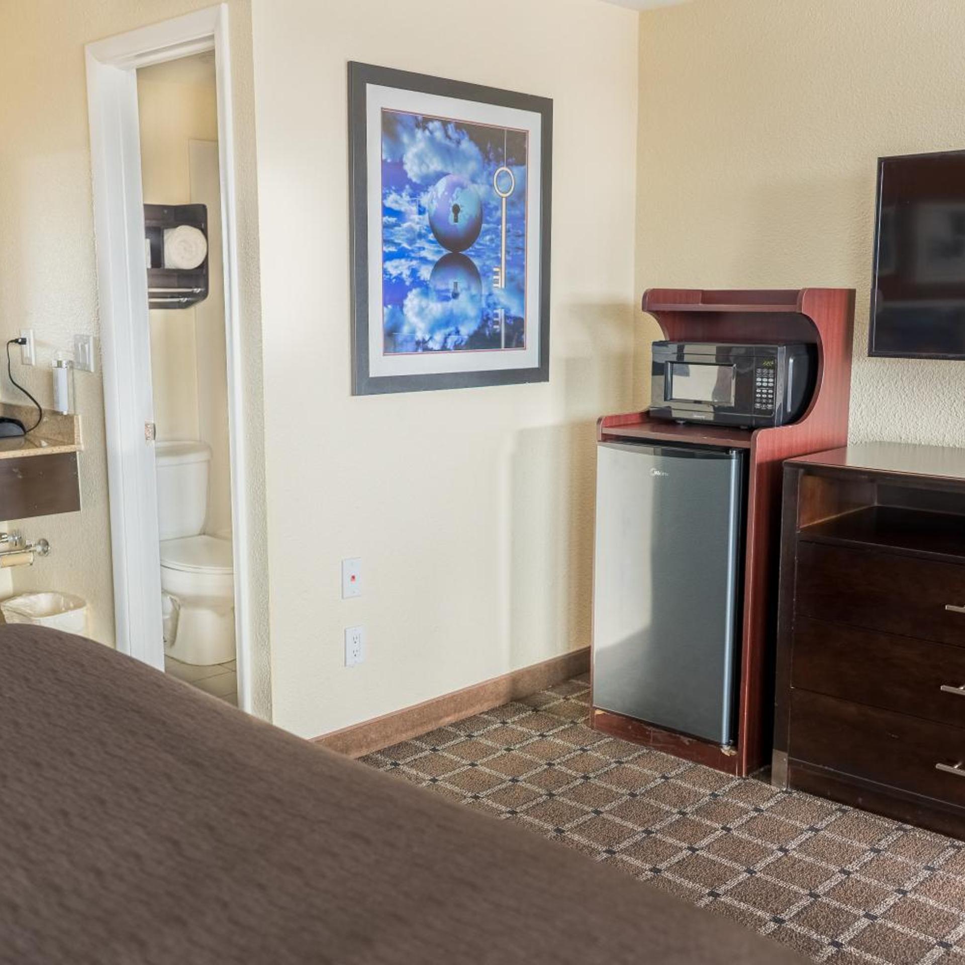 Oregon Trail Inn and Suites 31/50