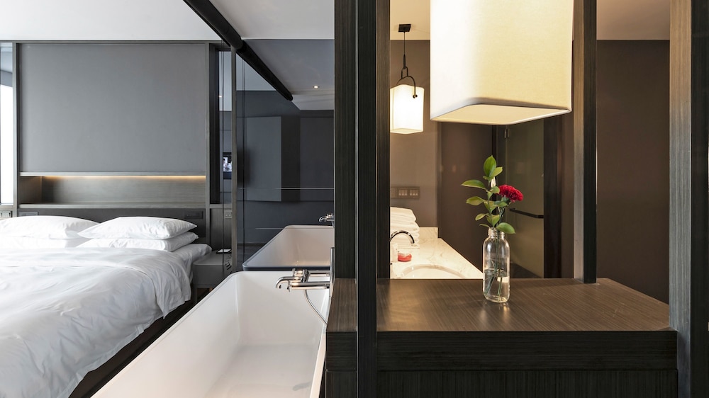 Lucid Xixi Hotel 22/57