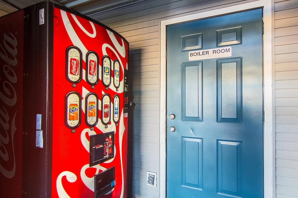 Motel6 Paris, TX 33/51