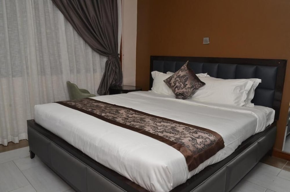 STANDARD, DOUBLE BED