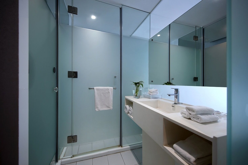 Shenzhen Hongdu Hotel 59/60
