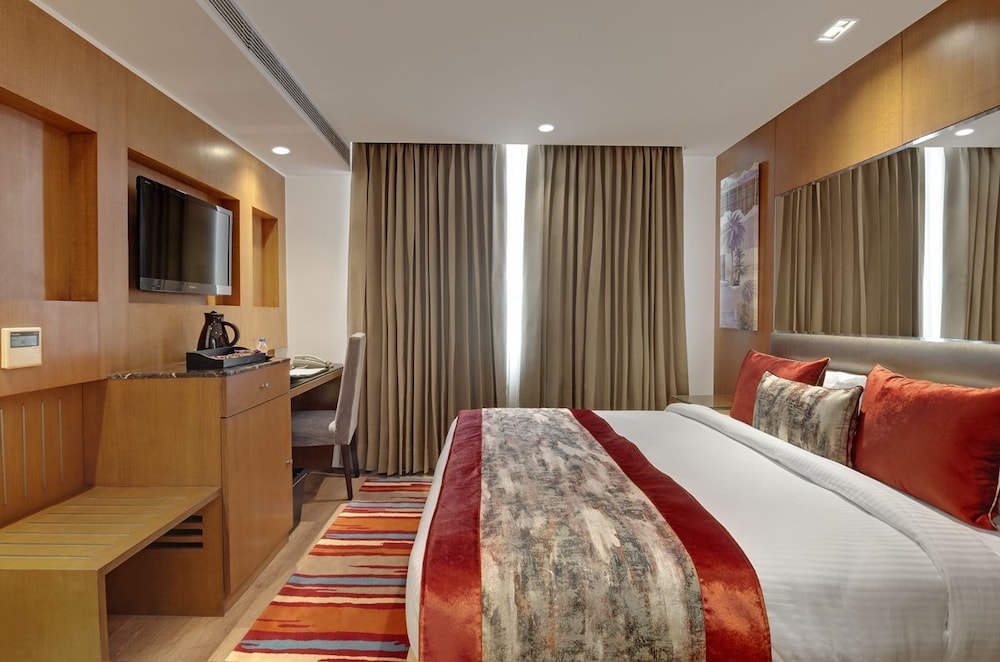 Beacon Hotel Nirman Vihar New Delhi 6/27