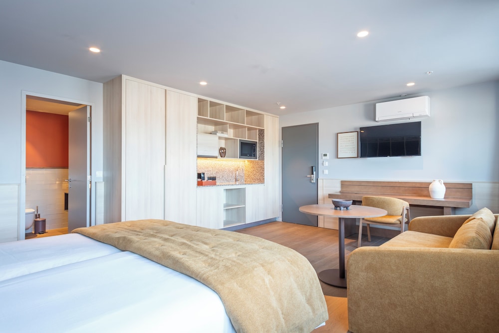 Hotel Acta Moa 10/50