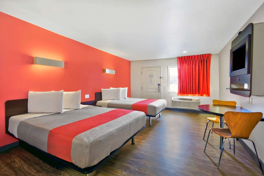 Motel6 Victorville, CA - Apple Valley 16/49