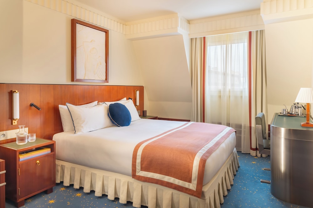 SIGNATURE, CONNECTING, CLASSIC, QUEEN BED