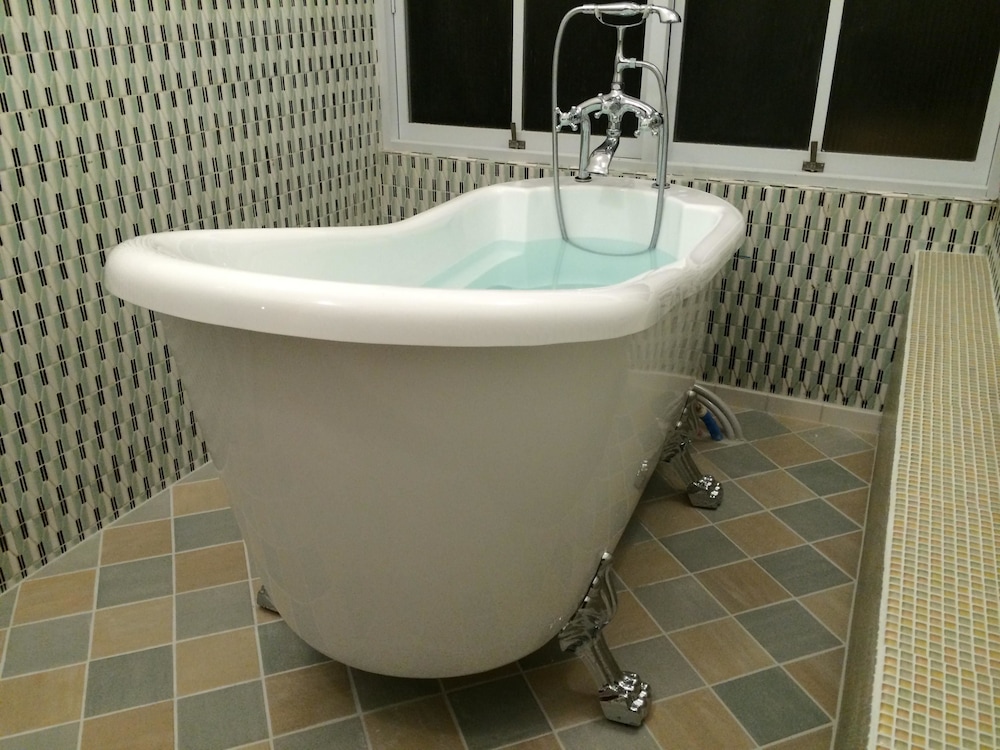 Traditional, Suite, 7 Futon Beds, Outdoor Bath