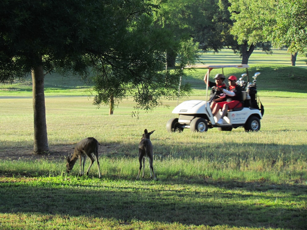 Matumi Golf Lodge 23/27