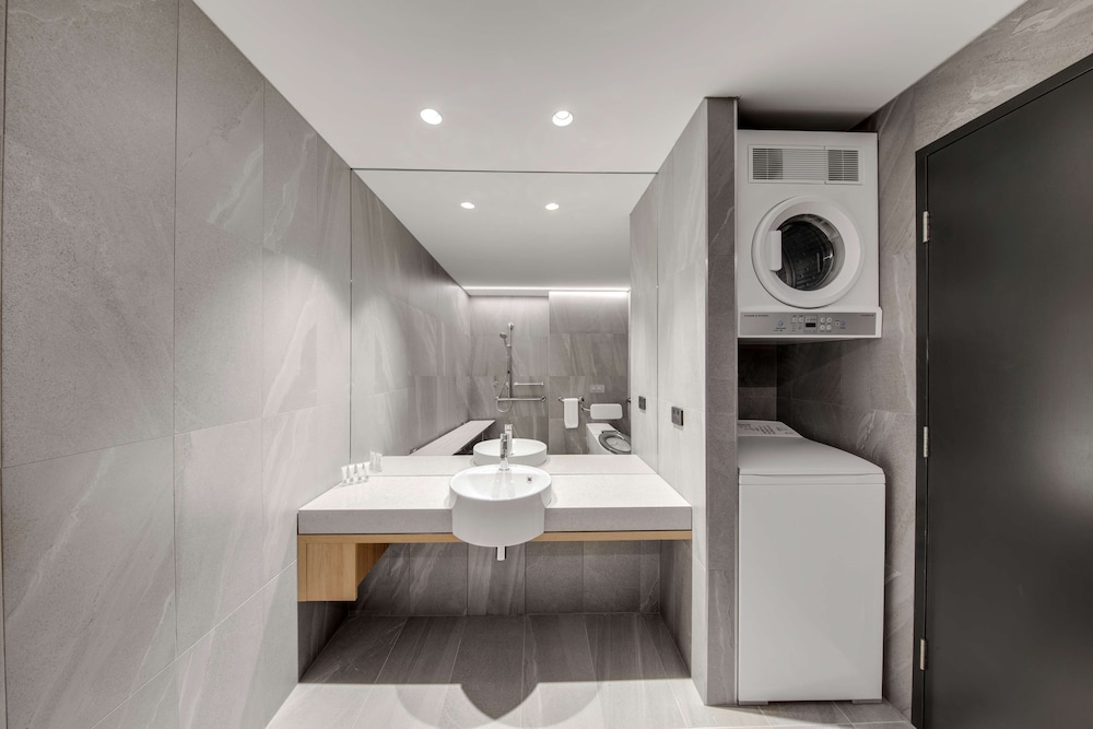 Vibe Hotel Hobart 48/64