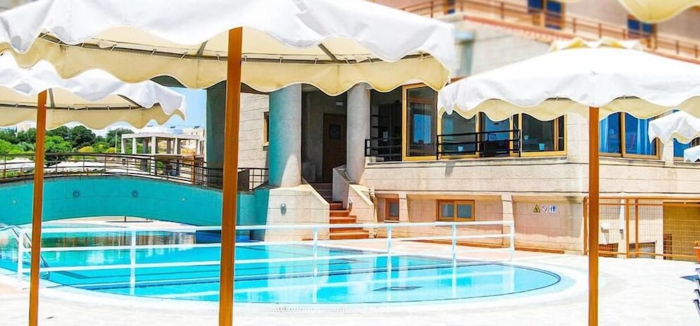 Costa Konte Beach Resort 32/41