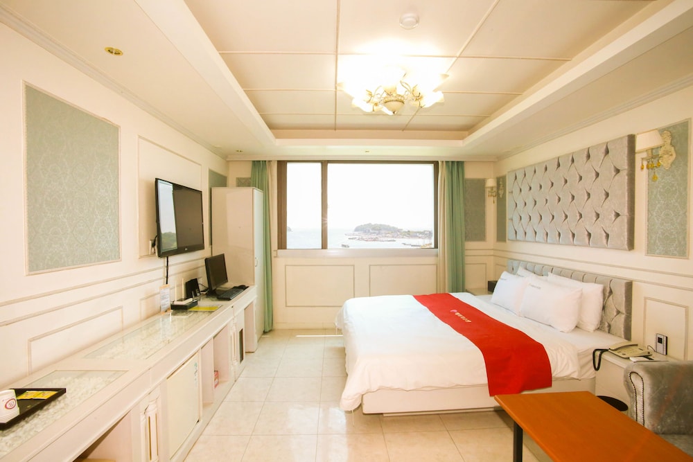 Yeosu Haebeach Hotel 8/16
