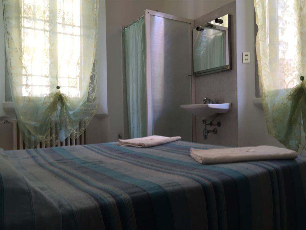 Hotel Adelchi 13/35