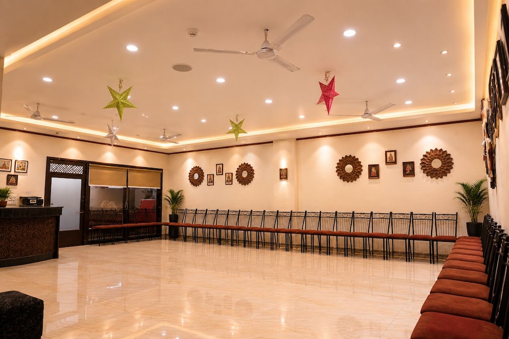 Central Hotel 7/62