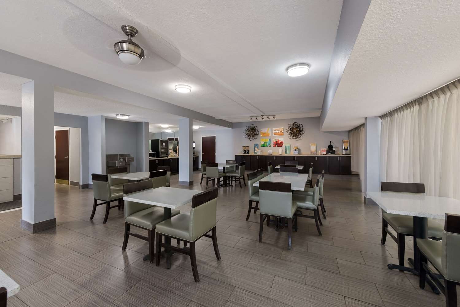 Quality Inn Orange Park Jacksonville FL 8/14