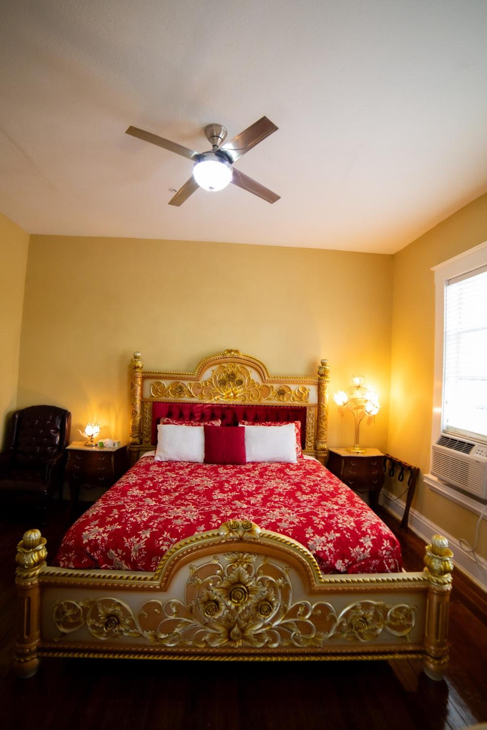 Floral, Deluxe, King Bed
