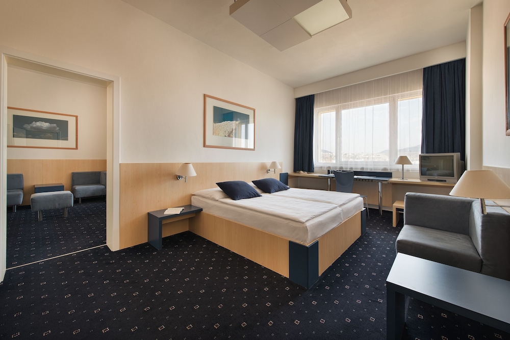 Hotel Grand Litava 16/49