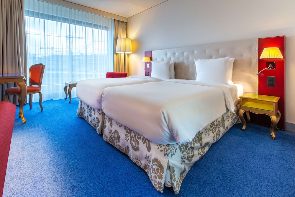 Radisson Blu Hotel Zurich Airport 19/72