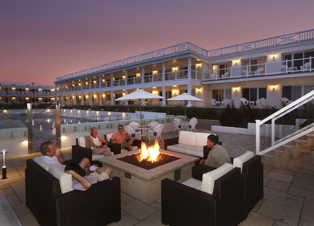 Ocean House Hotel at Bass Rocks 8/33