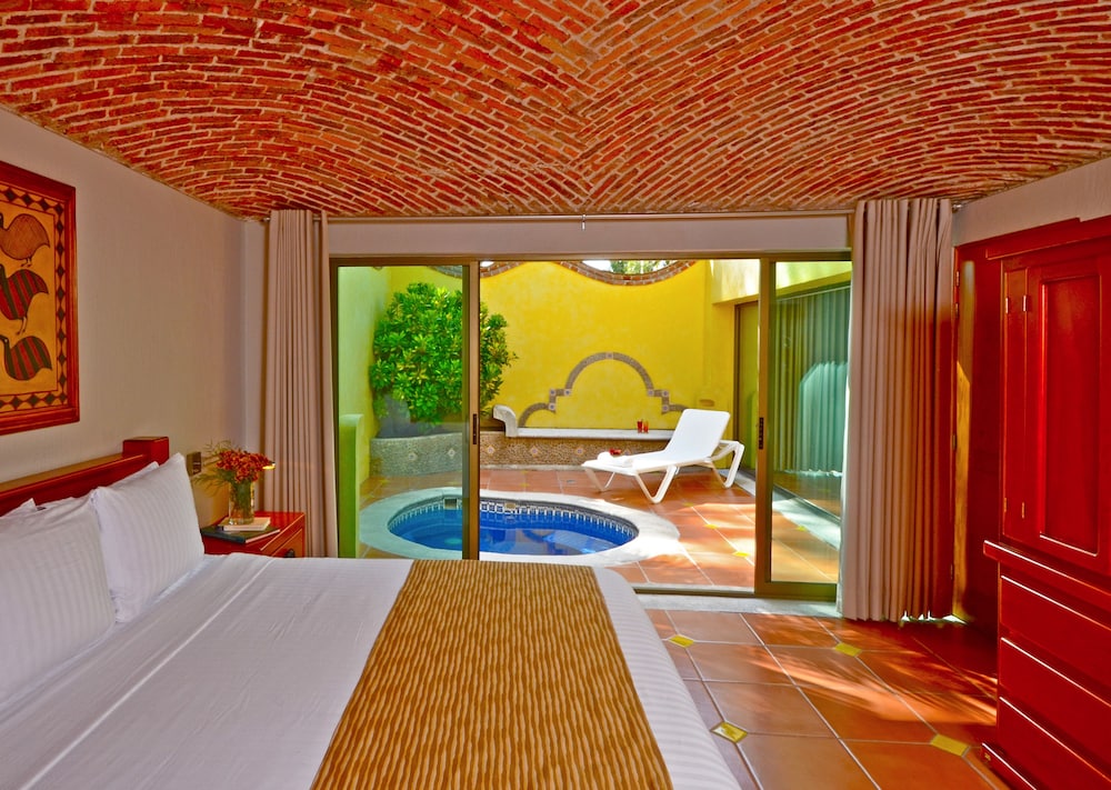 HOTEL REAL DE CHAPALA 7/42