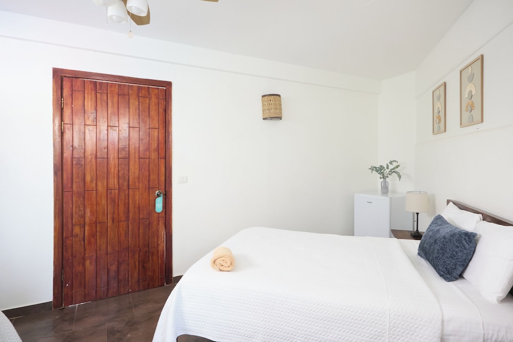 Perla de la Playa Beachfront Hotel 13/48