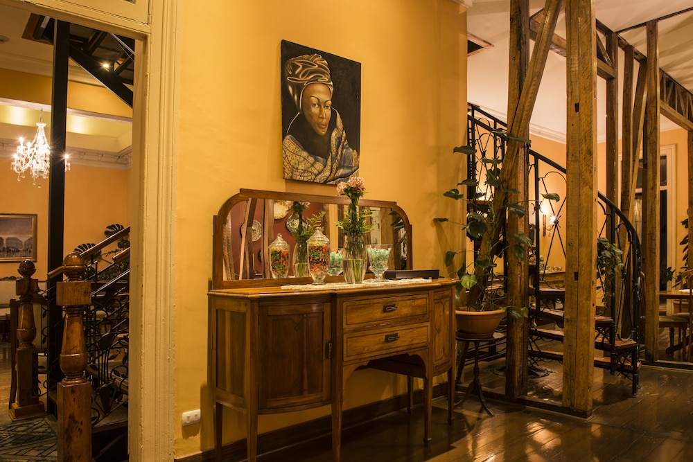 Hotel Boutique Acontraluz 35/47