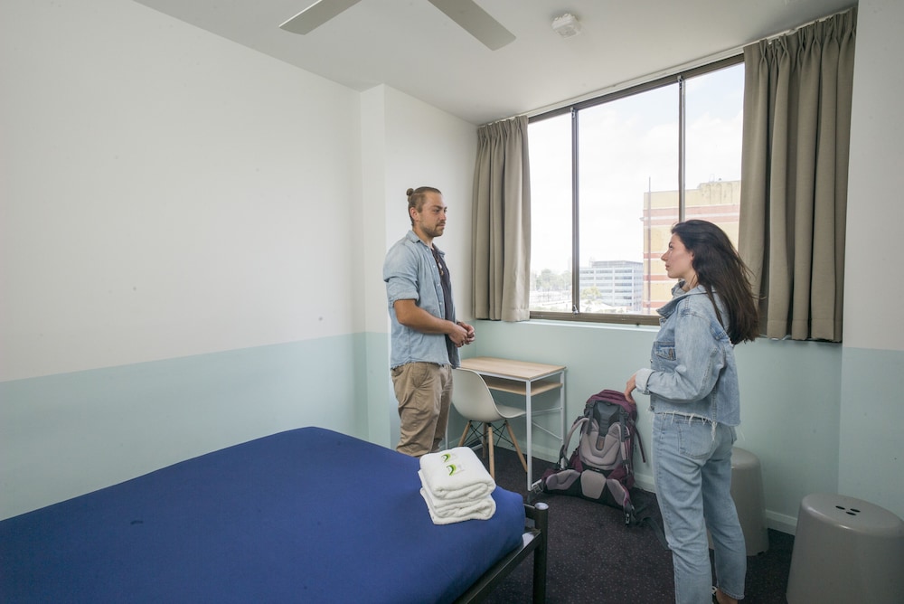 YHA Sydney Central 14/32