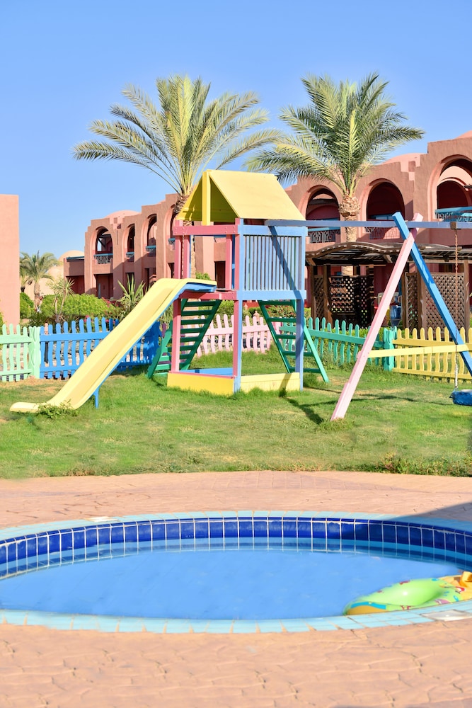 Swisstouch Oriental Resort Marsa Alam 46/50