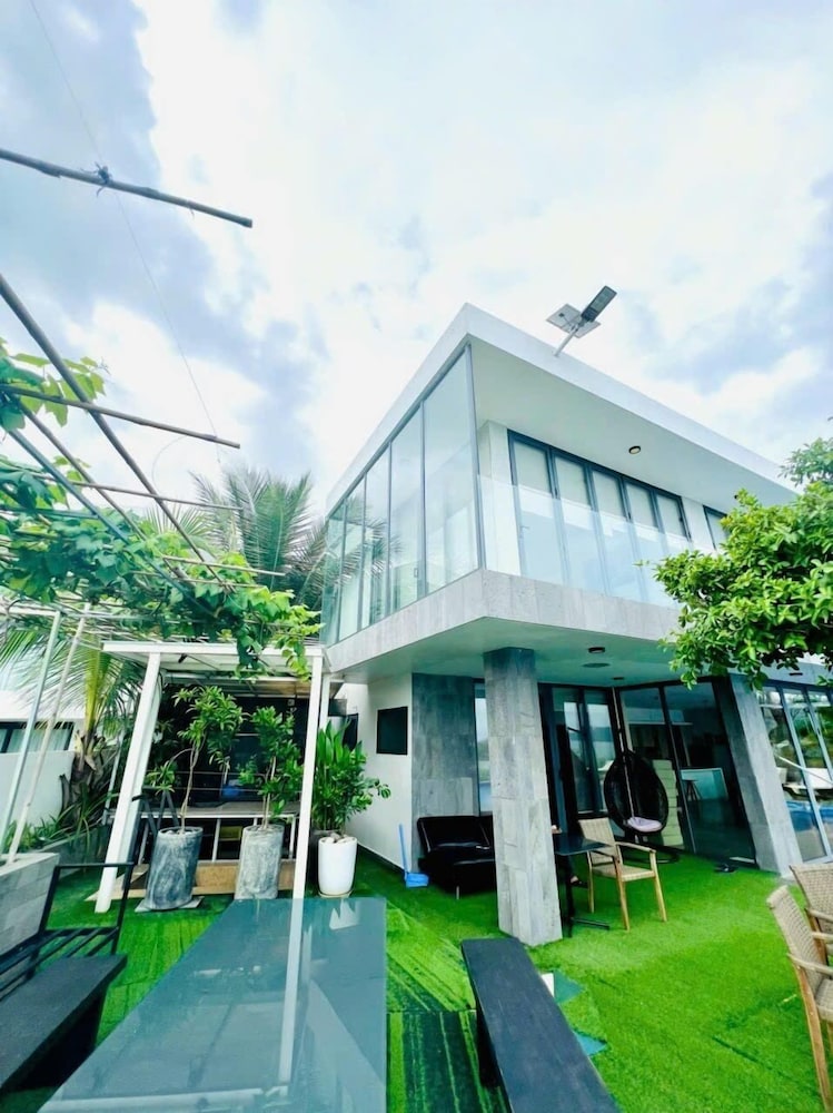 Nha Trang Harbor View Villa 3/47