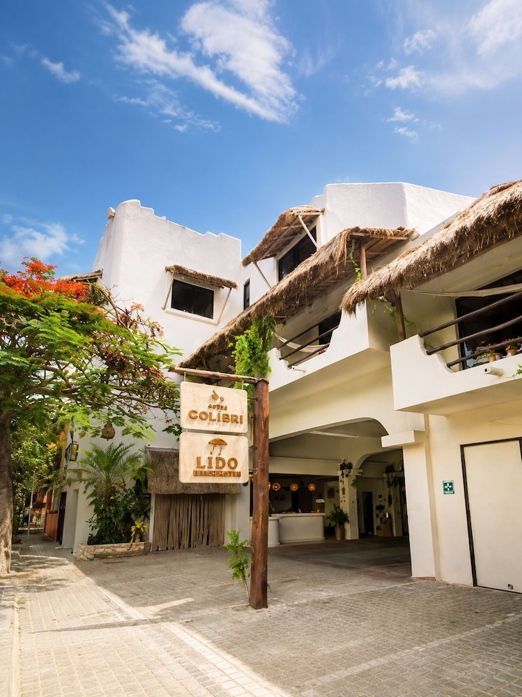 Hotel Colibri Beach 10/82