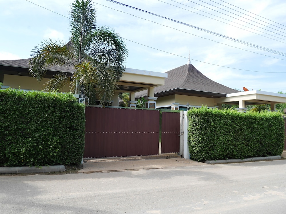 Aonang Oscar Pool Villas 23/65