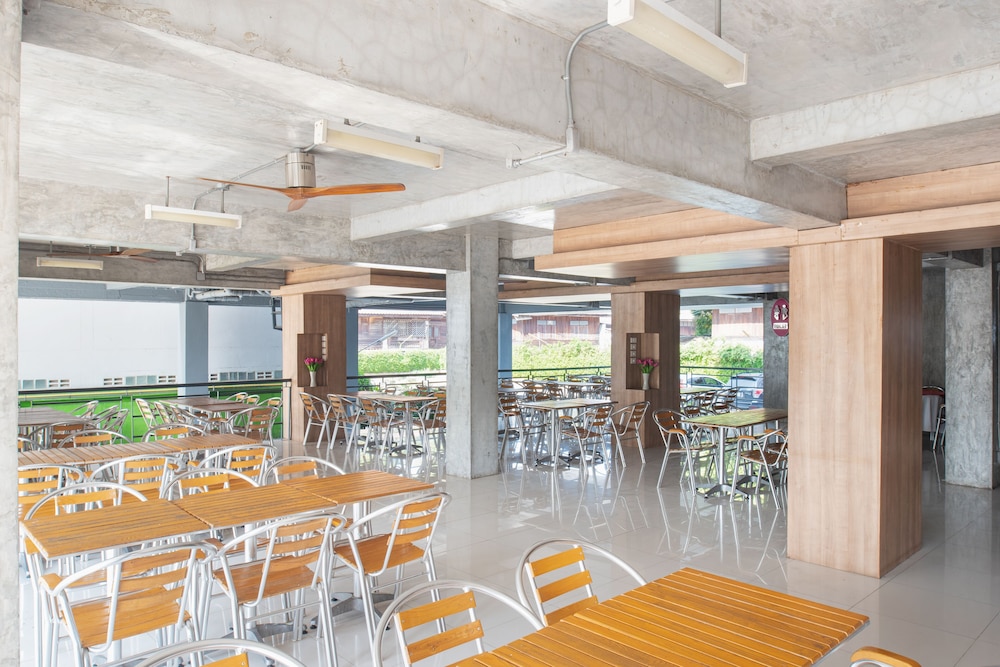 Eco Inn Lite Ubonratchathani 37/49