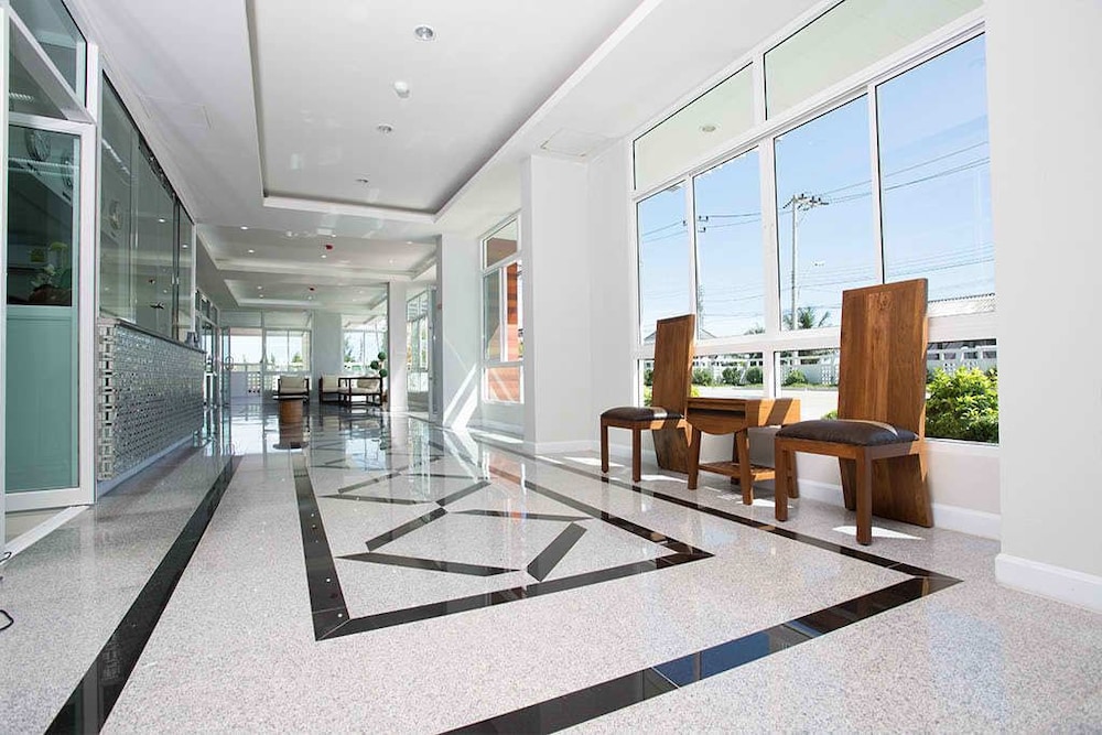 Bbg Seaside Luxurious Service Apartment 23/31