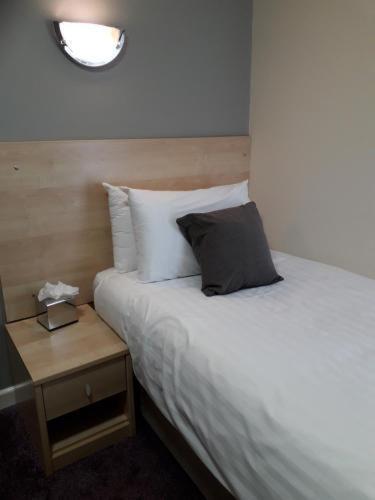 Cambridge Hotel Waterfront 13/20