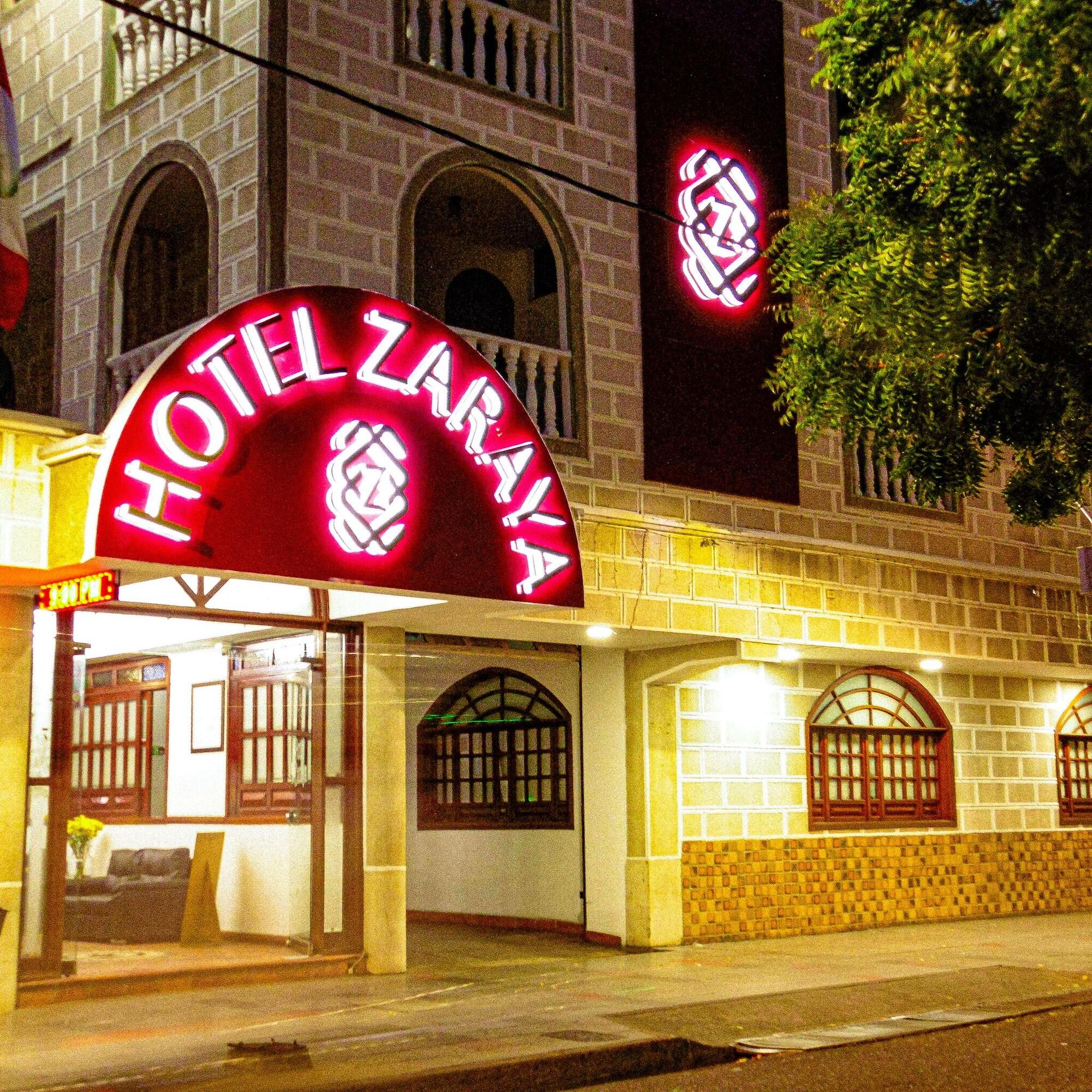 Hotel Zaraya 3/32