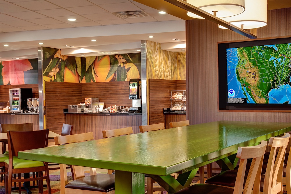 Fairfield Inn & Suites by Marriott Lincoln Crete 23/50