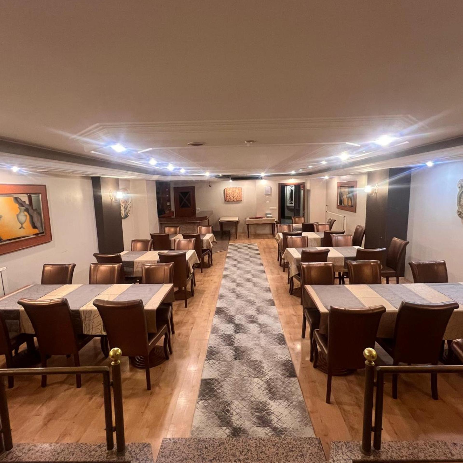 Hotel Sefa 1 30/41